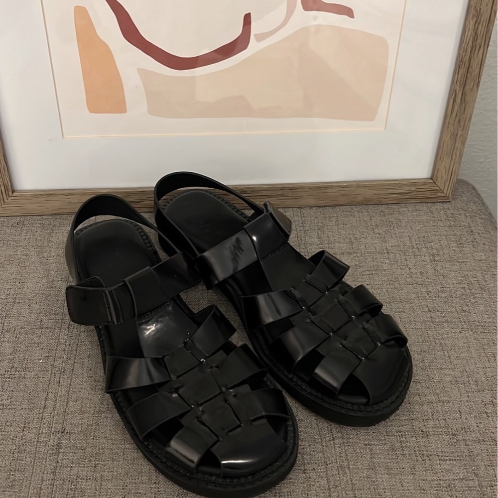 Patent Leather Fisherman Sandals
